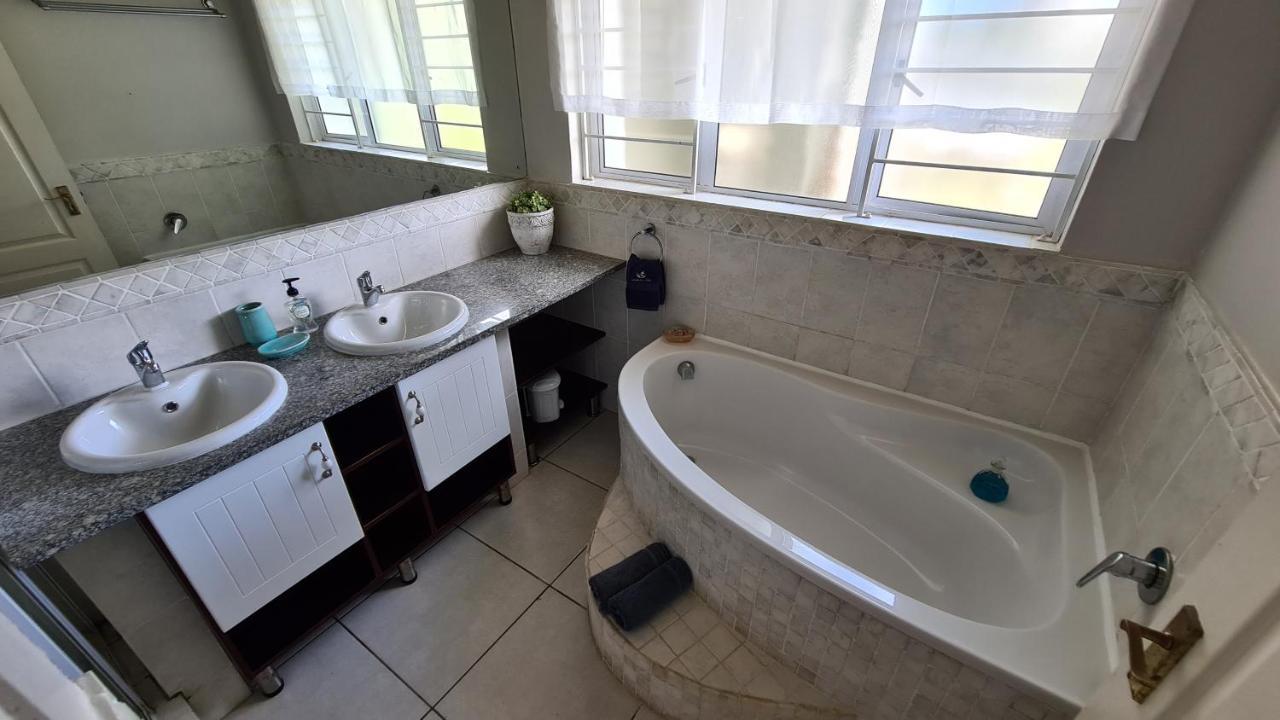 Shaka'S Seat Guesthouse 巴利托 外观 照片